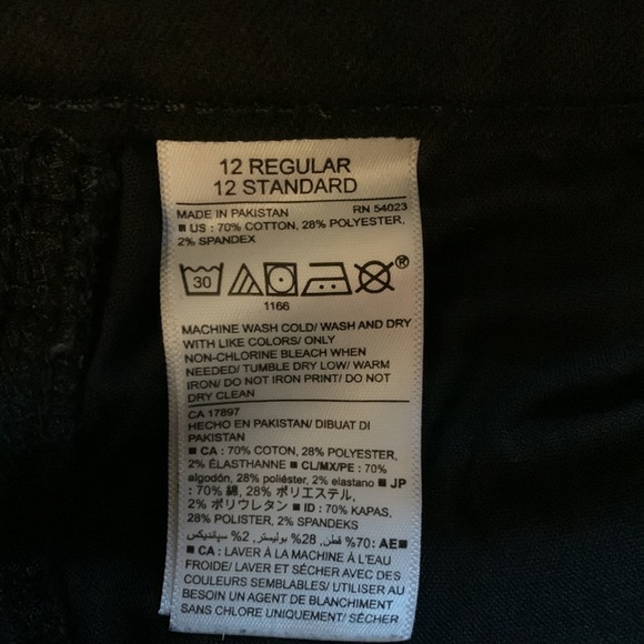 Old Navy Micro Flare Mod arise Black Jeans - 12R - Picture 5 of 5